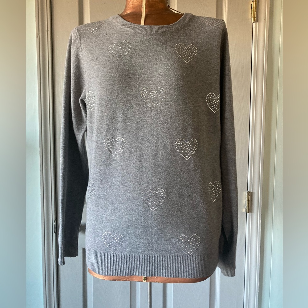 Gray sweater with sequin hearts